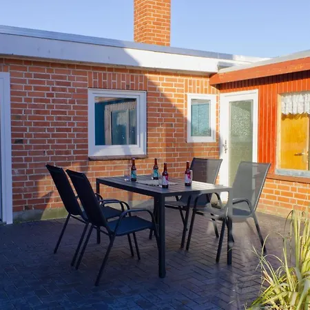 Inselbume 88 - Mit Garten In Todendorf *